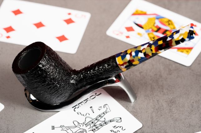 Pipe smoking: A timeless ritual